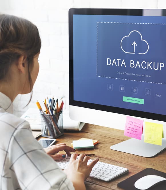 it professional backing up data to the cloud